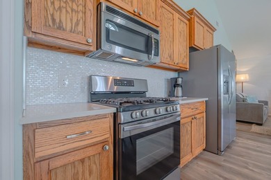 Coastal Bayview Retreat - Fully Furnished & Turnkey Experience - photo 18