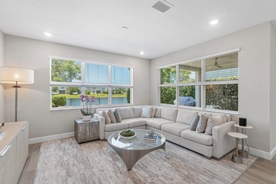HURRY, THIS ONE WONT LAST !!! LUXURY LIVING ON A SPECTACULAR - photo 18