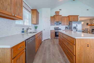 Coastal Bayview Retreat - Fully Furnished & Turnkey Experience - photo 19