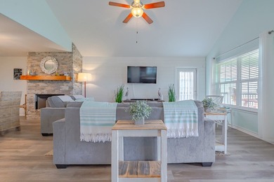 Coastal Bayview Retreat - Fully Furnished & Turnkey Experience - photo 25