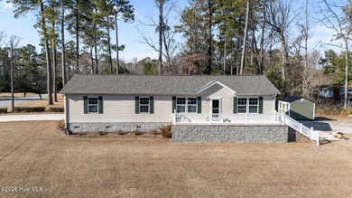 Neuse River Home For Sale in New Bern North Carolina