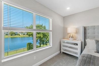 HURRY, THIS ONE WONT LAST !!! LUXURY LIVING ON A SPECTACULAR - photo 34