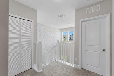 HURRY, THIS ONE WONT LAST !!! LUXURY LIVING ON A SPECTACULAR - photo 35