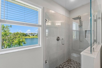 HURRY, THIS ONE WONT LAST !!! LUXURY LIVING ON A SPECTACULAR - photo 39