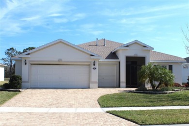 Lake Home For Sale in Leesburg, Florida