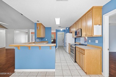 Welcome to 98175 Golf Club Drive, a well-maintained 4-bedroom - photo 10