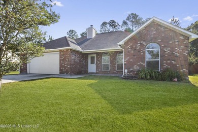 Welcome to this beautiful 4 - bedroom, 2 bath home located in - photo 1