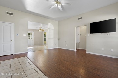 Welcome to this beautiful 4 - bedroom, 2 bath home located in - photo 8