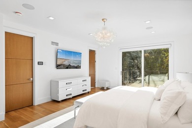 Offered fully furnished, this newly constructed contemporary - photo 10