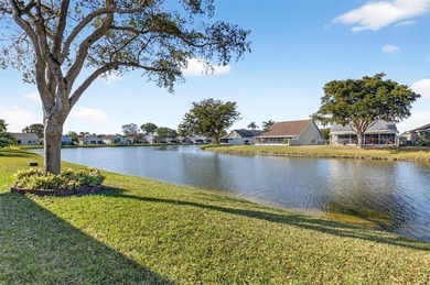 (private lake, pond, coastal) Home For Sale in Delray Beach Florida