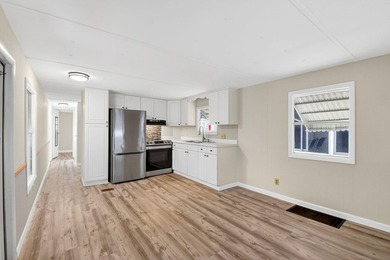 Great location, steps to the ocean...clean and cozy with new - photo 7