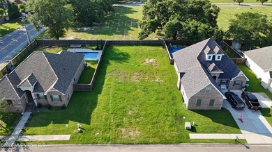 One of the few lots left on *the island*. Build your dream home - photo 5
