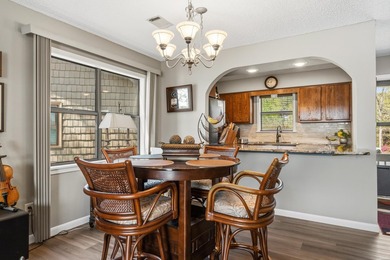 Don't miss Unit 3B at The Moorings on Lake Hamilton - one of the - photo 10