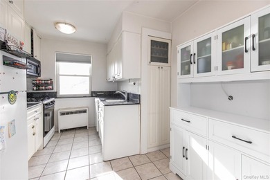 Spacious, Impeccably Maintained 2-Bedroom, 1-Bath Co-Op Unit In - photo 9