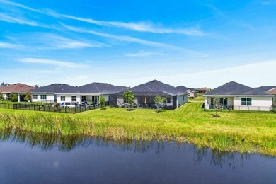 Discover the lakefront lifestyle you've been dreaming of in - photo 10