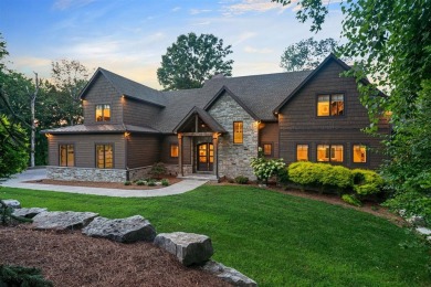 Lake Home For Sale in Scottsville, Kentucky