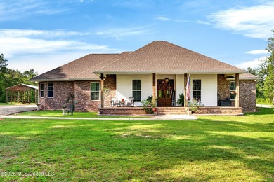 Custom-built and only 4 years young, this exceptional 5-bedroom - photo 1