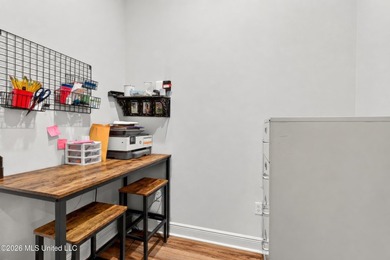 Custom-built and only 4 years young, this exceptional 5-bedroom - photo 6