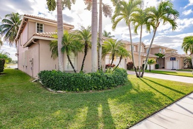 Welcome to this beautifully designed two-story home, offering 5 - photo 58