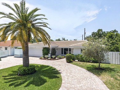 Beautifully updated home in fabulous community shows like a - photo 1