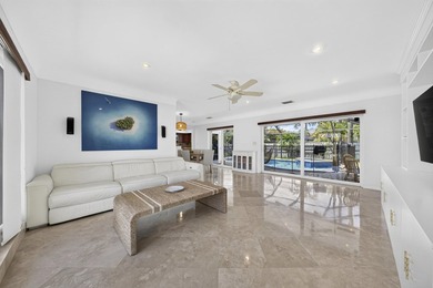 Beautifully updated home in fabulous community shows like a - photo 6