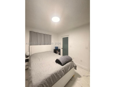 Beautifully maintained and move-in ready 3-bedroom, 2-bathroom - photo 22