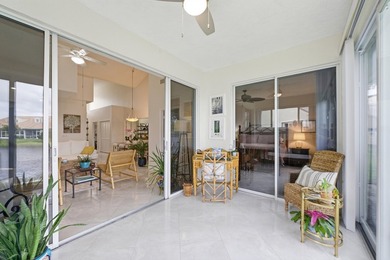 Immaculately maintained + bright, this airy 2/2 waterfront villa - photo 28