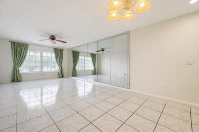 Two bedroom/ Two full bath condo located in the wonderful - photo 8