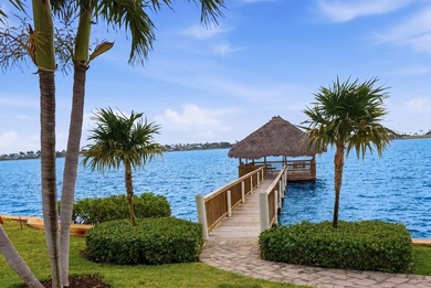 Immaculately maintained + bright, this airy 2/2 waterfront villa - photo 40
