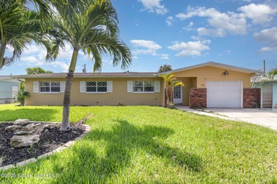 (private lake, pond, creek) Home For Sale in Cocoa Beach Florida