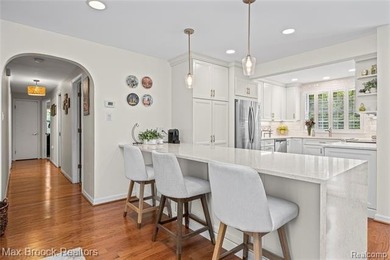 Beautifully updated 3-bedroom, 3 full bath ranch situated on a - photo 15