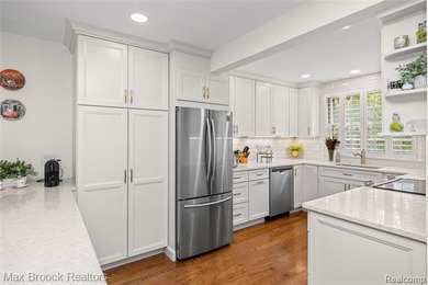 Beautifully updated 3-bedroom, 3 full bath ranch situated on a - photo 17