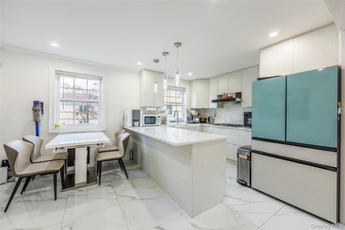 Step into this lovely 2/3-bedroom unit on the second floor of - photo 9