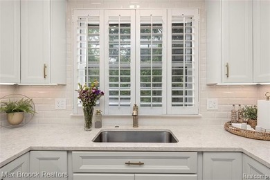 Beautifully updated 3-bedroom, 3 full bath ranch situated on a - photo 19
