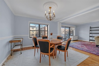 Welcome to The Versailles building at 20 Canterbury Rd in Great - photo 6