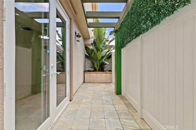 Prime location in Glendale! Beautiful and spacious TownHouse - photo 26
