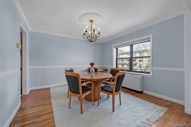 Welcome to The Versailles building at 20 Canterbury Rd in Great - photo 7