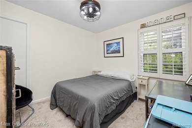 Beautifully updated 3-bedroom, 3 full bath ranch situated on a - photo 33