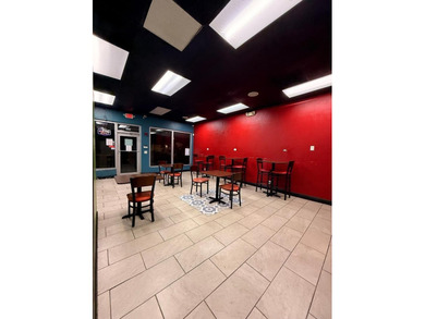 Established Caribbean Restaurant With Seller Financing Available - photo 3