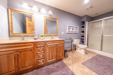 Stunning Lakefront Manor with 3 Large Bedroom Suites! - photo 32
