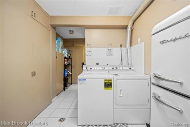 Beautifully updated 3-bedroom, 3 full bath ranch situated on a - photo 48