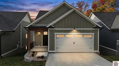 Welcome to your serene waterfront oasis at 376 Moon Bay Dr, a - photo 50