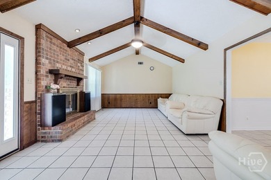 **All-brick home situated near a cul-de-sac on a generous - photo 8