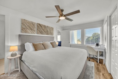 Discover newly renovated coastal elegance at 305 S Bald Head - photo 4