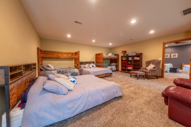Stunning Lakefront Manor with 3 Large Bedroom Suites! - photo 26