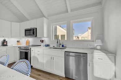 Discover newly renovated coastal elegance at 305 S Bald Head - photo 10