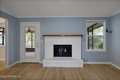 Welcome to your charming 3-bedroom, 2-bath home. This delightful - photo 9