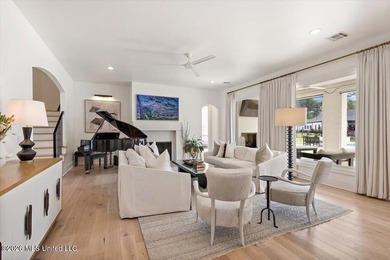 Stunning home with scenic views of 18th hole on Reunion's - photo 12