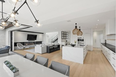 Exclusive Private Beach Access. Ocean Views and seamless - photo 13