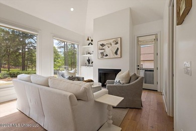 Stunning home with scenic views of 18th hole on Reunion's - photo 30